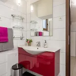 Gorgeous In With House Sea View شقة