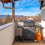 Gorgeous In With House Sea View
