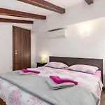 Appartamento Gorgeous In With House Sea View *